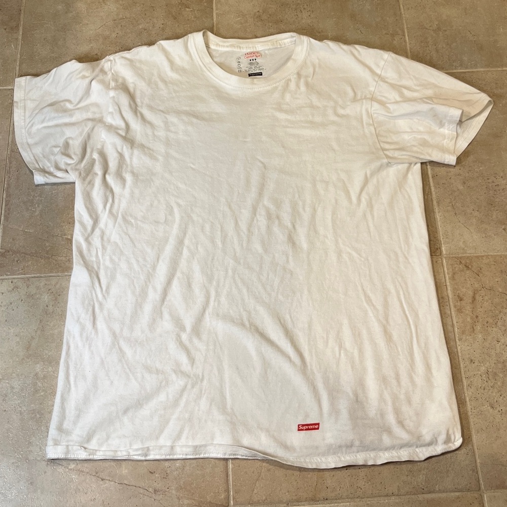 Supreme Hanes T Shirt